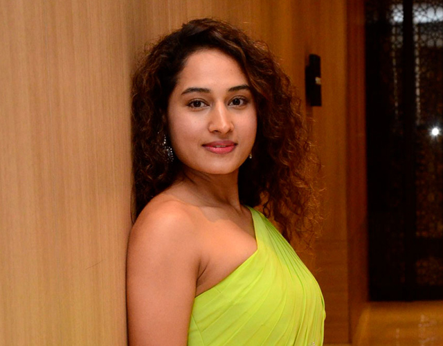Pooja Ramachandran New Gallery